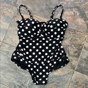 Catalina Black and White One Piece Swimwear